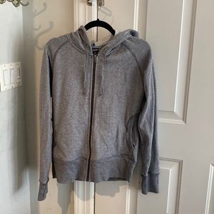Patagonia zip up hoodie. Size medium.